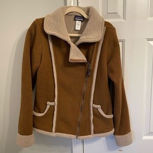 Women’s Patagonia Jacket!